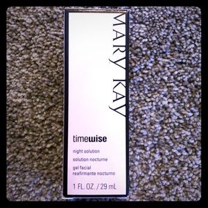 Mary Kay night solution for dry to Oily skin!